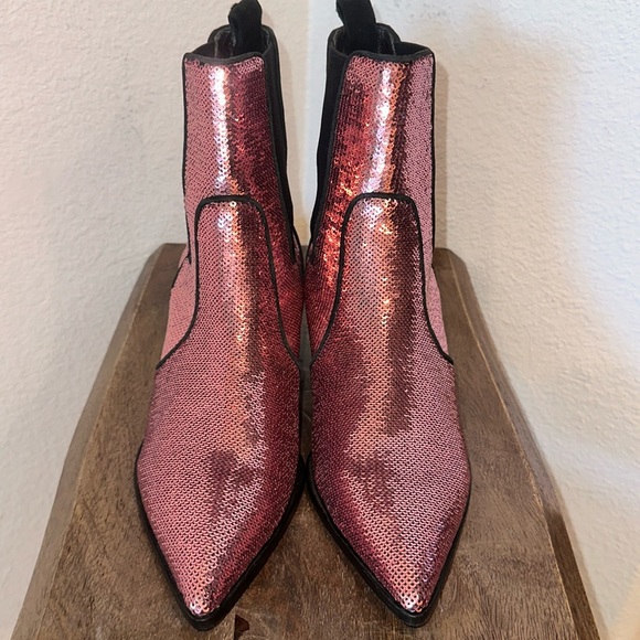 Paige Willa Chelsea Booties Pink Sequined Ankle Gored Boots 7.5 - Picture 3 of 13